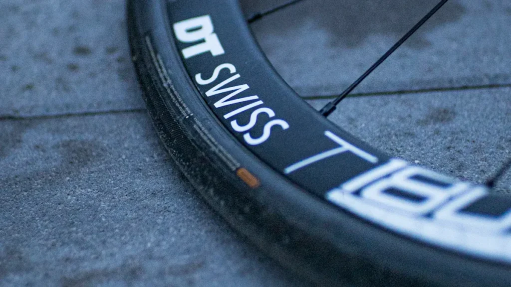Best Wheels for Road Bikes and Mountain Bikes in 2025