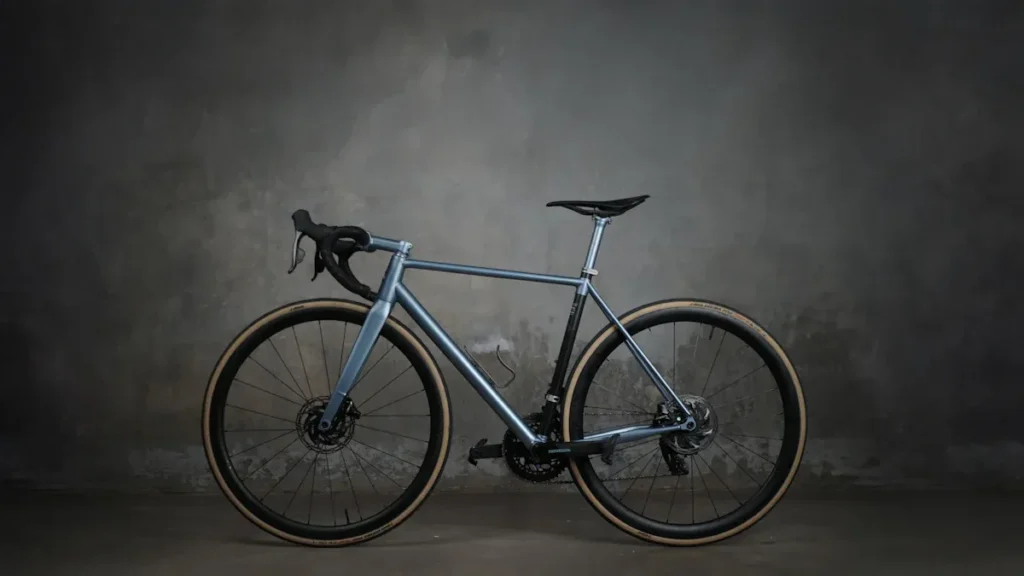 What to Look for When Buying a Titanium Road Bike Frame
