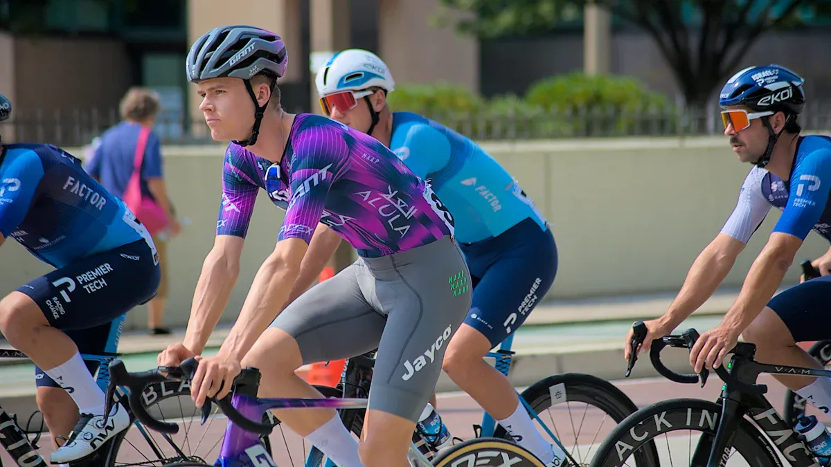 Best Endurance Medium Frame Bikes