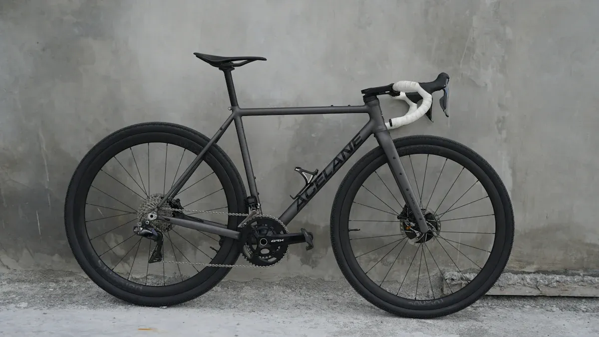 Top Benefits of Carbon Frames for Women'
                style=