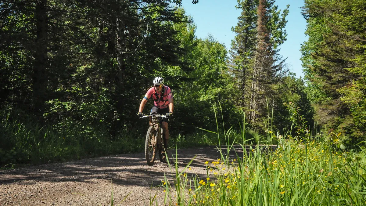 Top 10 Chromoly Gravel Bikes for Adventure Seekers in 2025