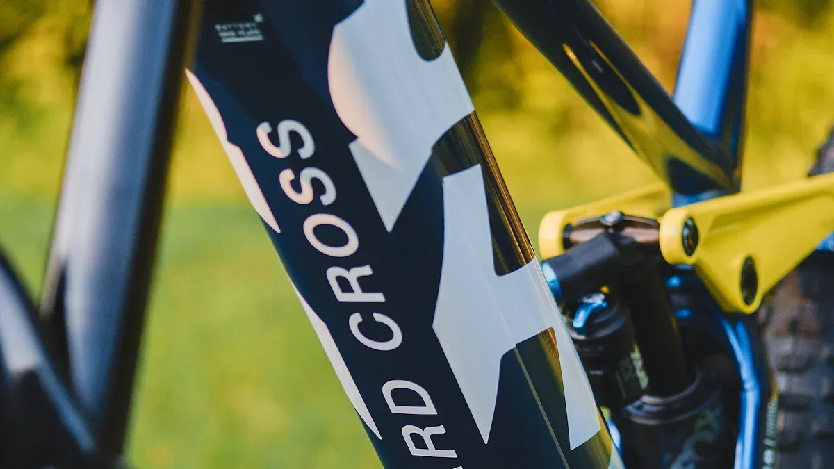 Durability Faceoff Carbon vs Aluminum Bike Frames
