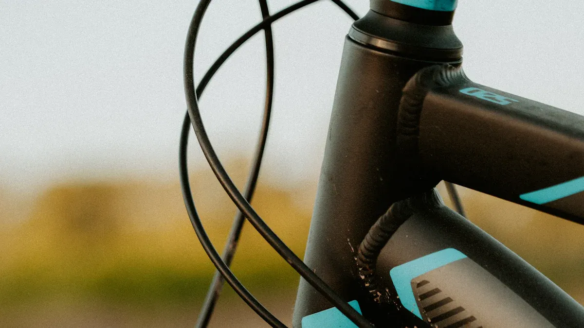 Aluminum vs Carbon Bike Frames Understanding Lifespan Differences